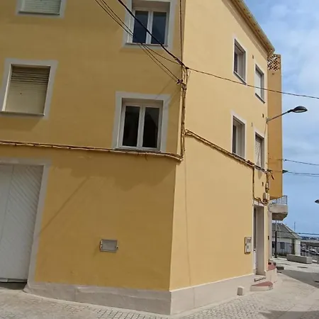 Enburela A La Orilla Del Mar *